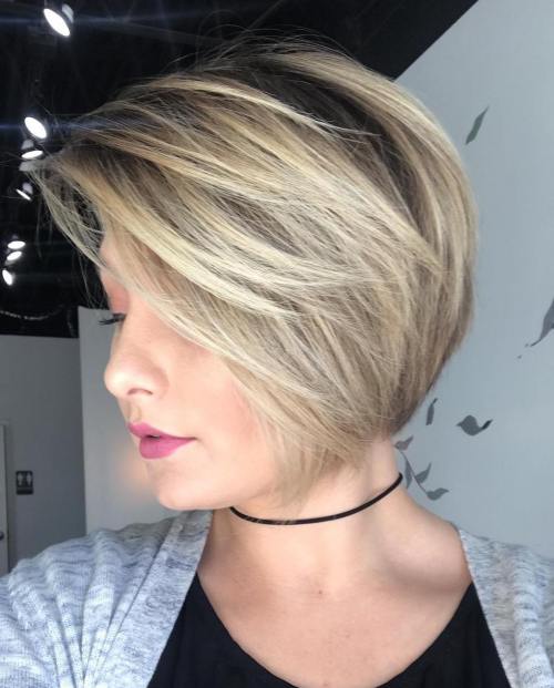 Welche Haarstruktur passt zu einer frechen Bob Frisur?