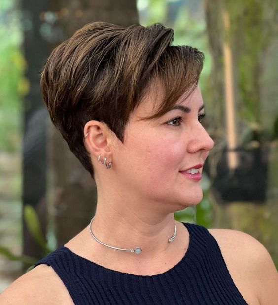 Schnelle Und Feminine Kurze Frauen Frisuren