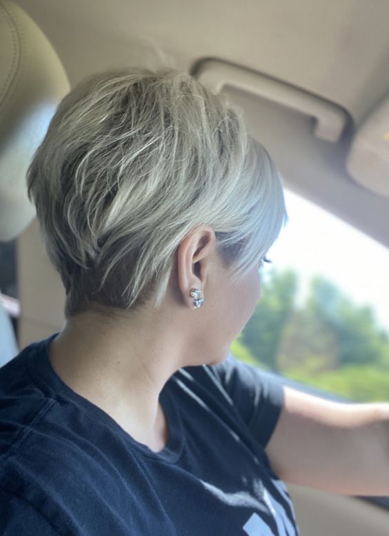 Atemberaubender Look! Entdecke 25 trendige Pixie-Schnitte, die du unbedingt ausprobieren musst