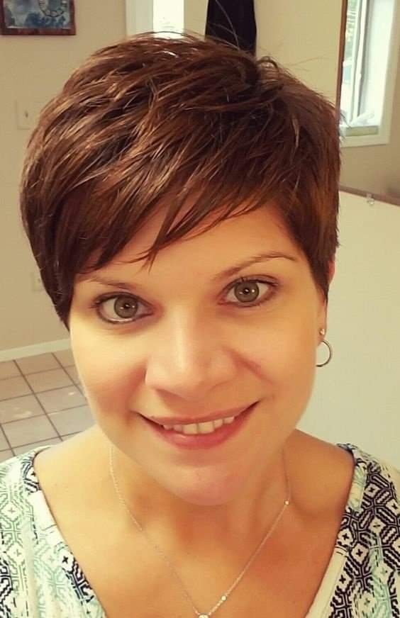 Top Kurze Frisuren Trends Die Bequem Gestylt Werden