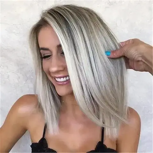 Entdecke die Farbe, mit der du dein Haar in einen glänzenden Star verwandelst!