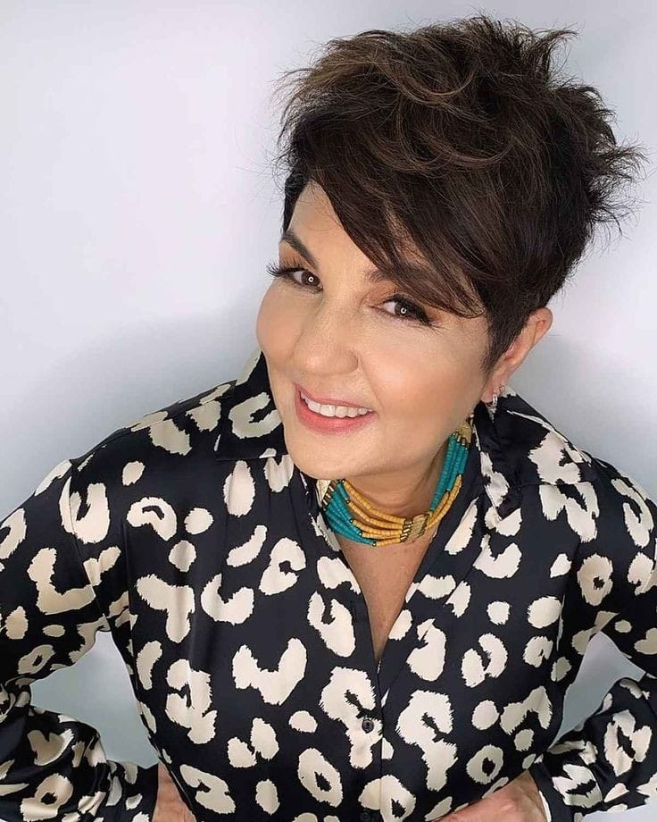 Pixie-Revolution: Reife Frauen verwandeln sich mit Ultra-Short-Cuts