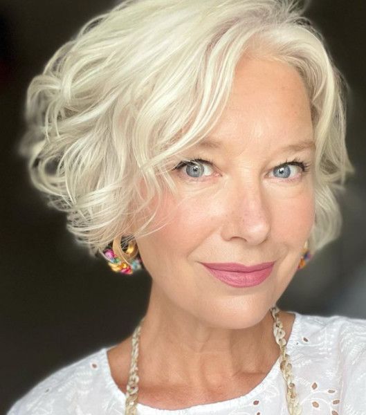 Kurz und stilvoll: Glamouröse Kurzhaarfrisuren