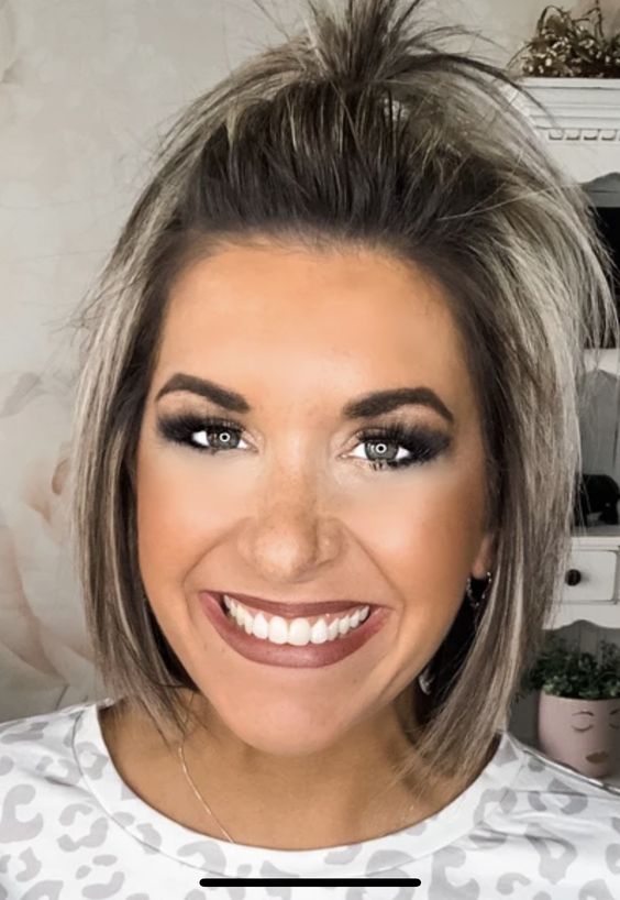 Bob-Frisur!! Haare wachsen immer nach; Auch Sie können mutig und bereit sein, es zu versuchen