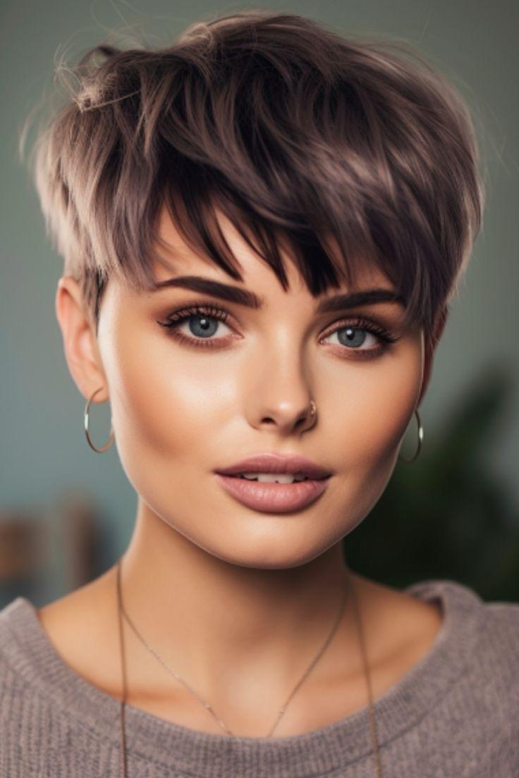 Dense Pixie für feines Haar – Darum ist die Trendfrisur so beliebt!
