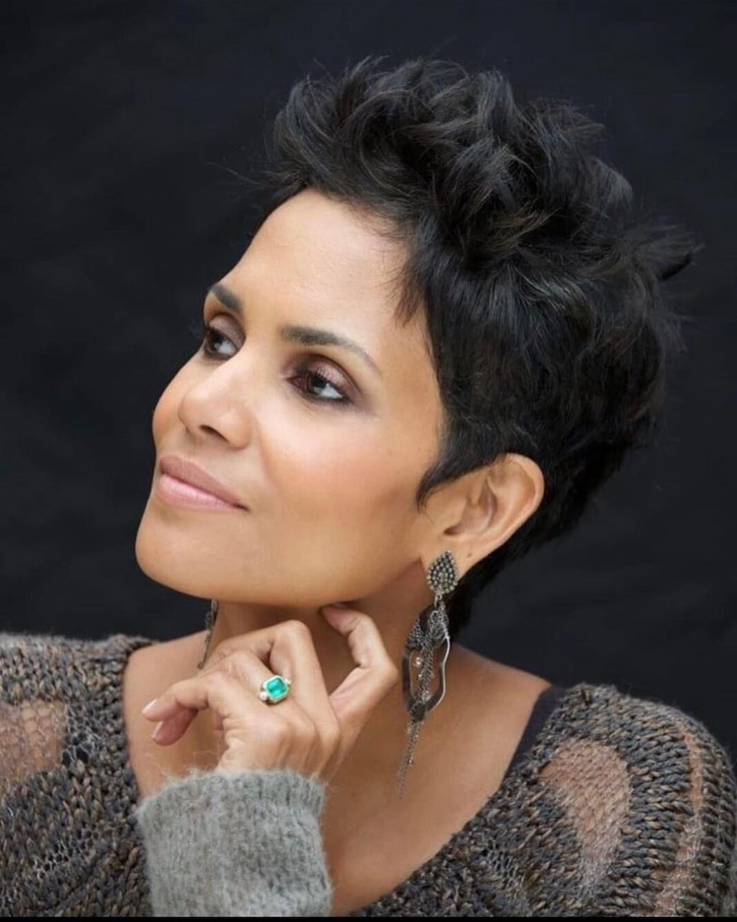 Pixie Cut: Mehr als Nur Eine Frisur für ältere Frauen