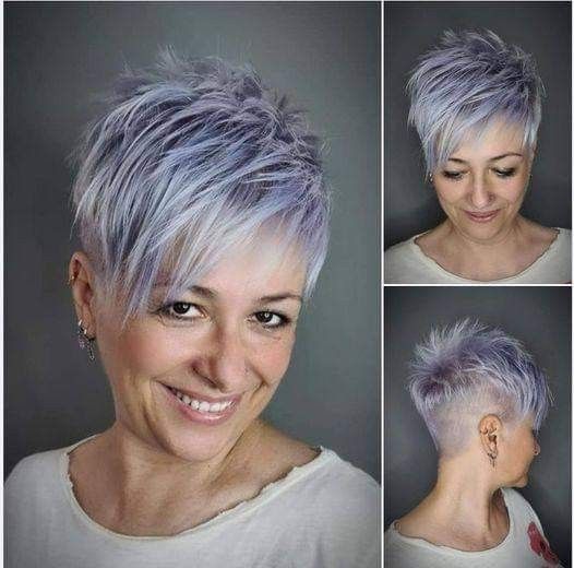 Zeitlose Eleganz: Dauerhafte Kurzhaarfrisuren für Frauen jeden Alters