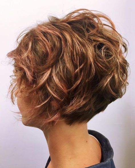 Trend:Bob ist eine der beliebtesten Frisuren 2024! So stylen Sie sie richtig