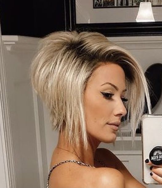 Schönheit in der Mitte: Frisuren, die Ihre mittellangen Haare zum Strahlen bringen