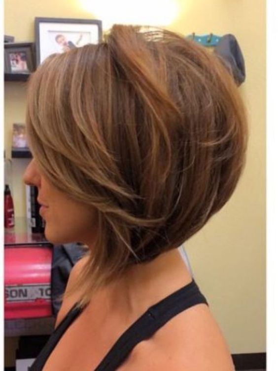 Schönheit in der Mitte: Frisuren, die Ihre mittellangen Haare zum Strahlen bringen