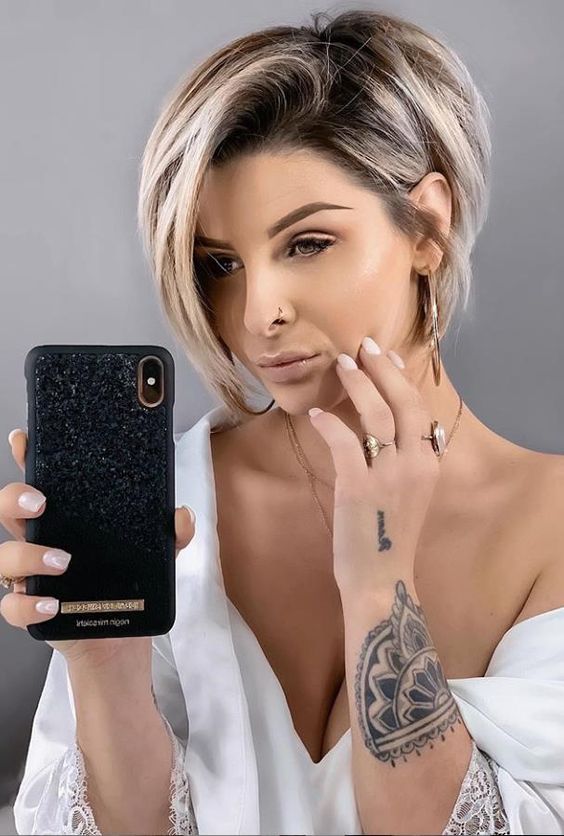 Der Shaggy Cut: Lässig und trendy