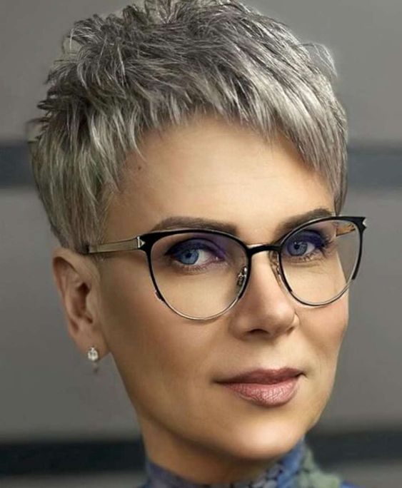 Pixie-Cut