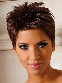 Kurz und frech: Der Pixie-Schnitt - ein Klassiker für alle Lebenslagen