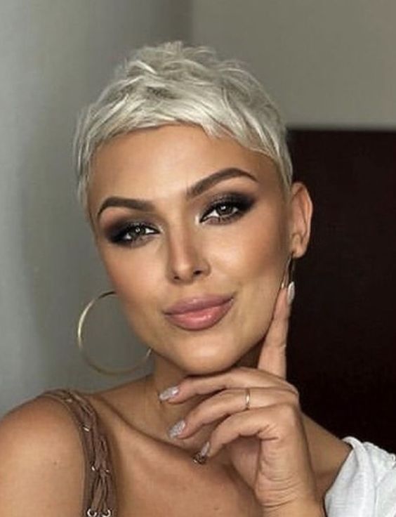 Kurz und frech: Der Pixie-Schnitt - ein Klassiker für alle Lebenslagen