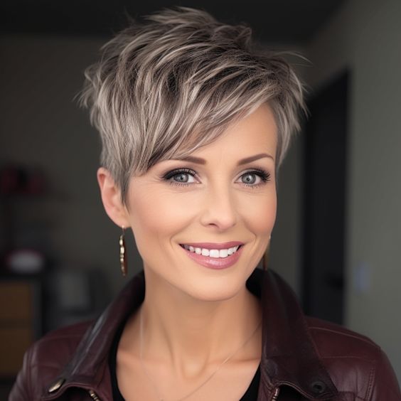 Kurz und frech: Der Pixie-Schnitt - ein Klassiker für alle Lebenslagen