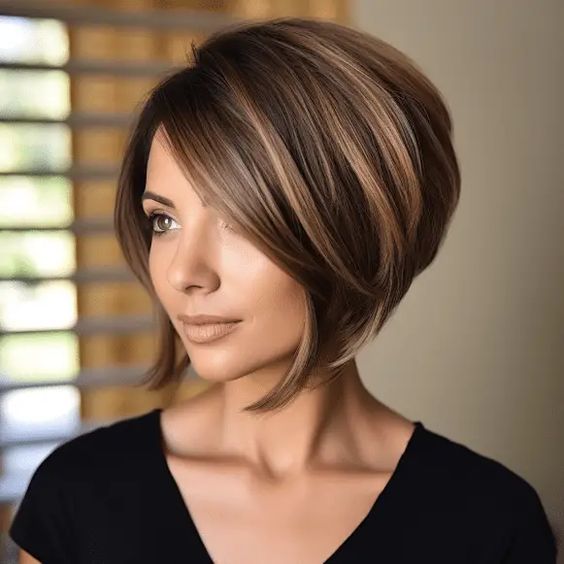 Kurze Bob-Frisuren: Trendig und pflegeleicht