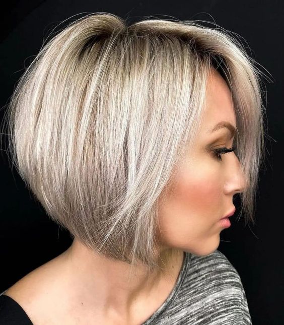 Kurze Bob-Frisuren: Trendig und pflegeleicht