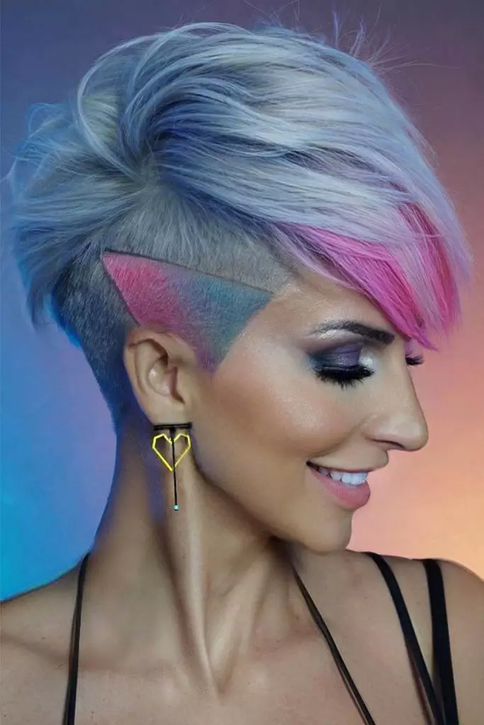 Farbeleganz: Top 35 kurze, farbenfrohe Frisuren