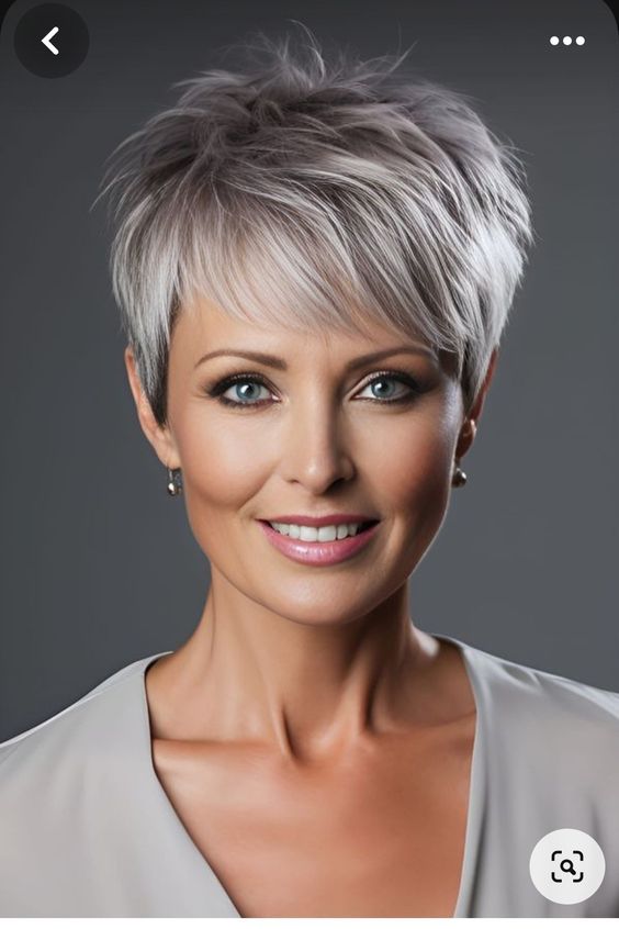 Haar-Trends 2024: Welche Frisuren und Styles sind gerade mega angesagt?