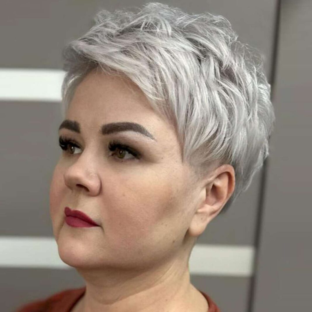 Die besten Frisuren für den Sommer, die die Schmetterlinge flattern lassen: Dein ultimativer Guide für atemberaubende Sommer-Looks!
