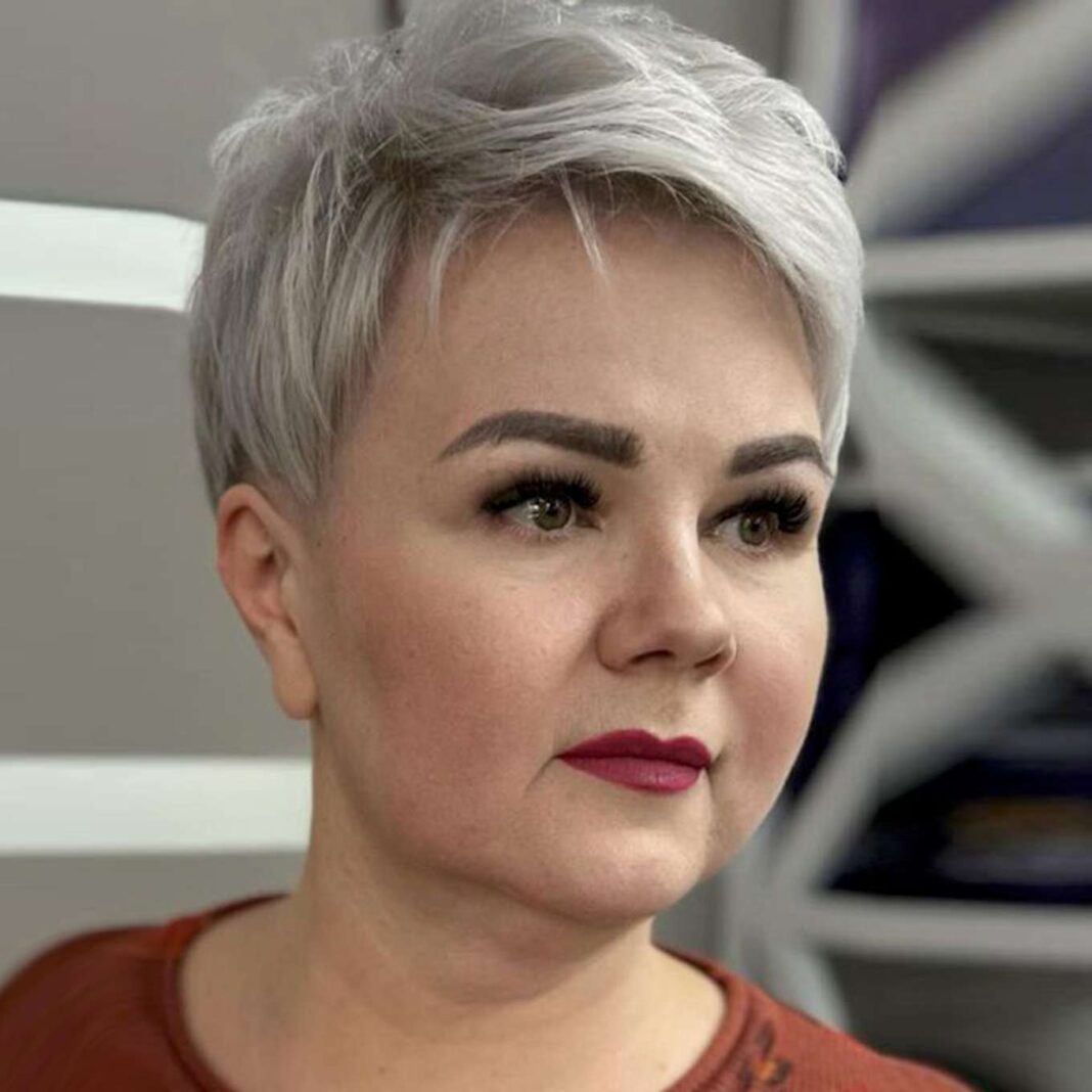 Die besten Frisuren für den Sommer, die die Schmetterlinge flattern lassen: Dein ultimativer Guide für atemberaubende Sommer-Looks!