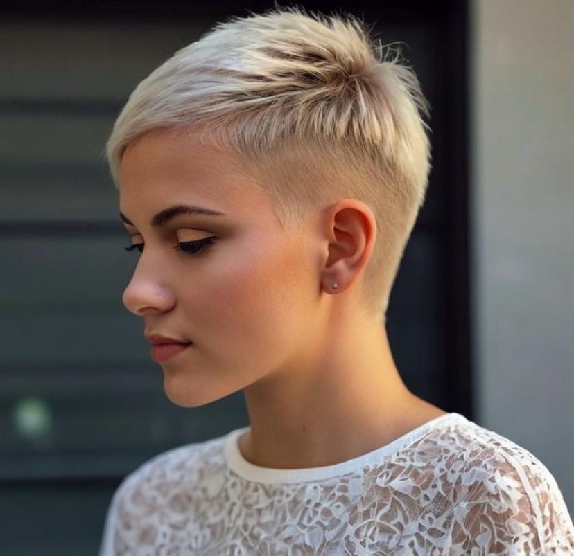 Haar-Trends 2024: Welche Frisuren und Styles sind gerade mega angesagt?