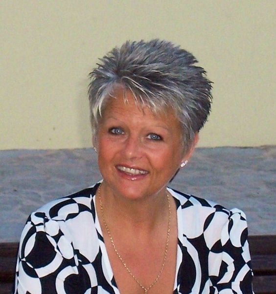 Die besten Frisuren für den Sommer, die die Schmetterlinge flattern lassen: Dein ultimativer Guide für atemberaubende Sommer-Looks!