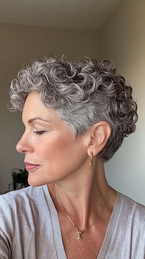 Immer im Trend: Diese 10 zeitlosen Haarschnitte passen zu jedem!