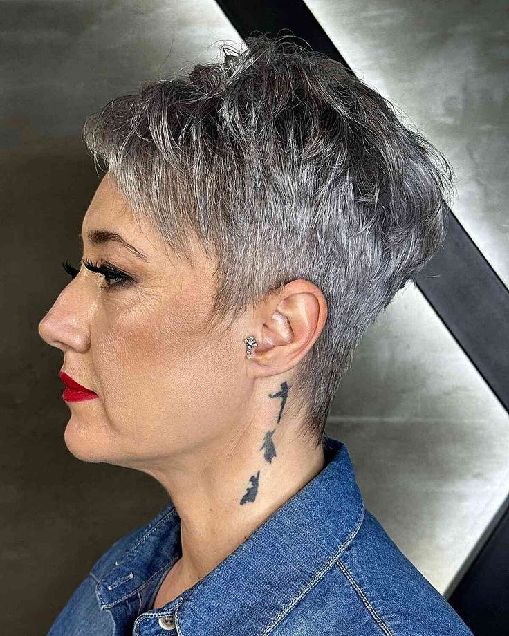 Was für eine Haarfarbe macht jünger? Dein Guide für einen frischen, jugendlichen Look