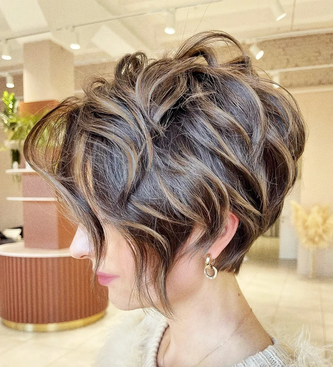 Shaggy-Haarschnitt: Der Trend, der die Haarwelt erobert!