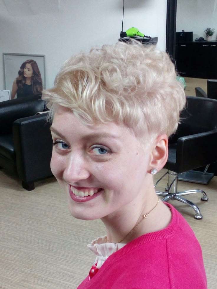 lockige Pixie