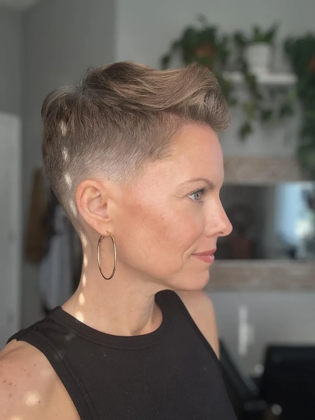 Moderne Kurzhaarfrisuren 2026 – Trendige Schnitte mit Stil und Volumen Moderne Kurzhaarfrisuren 2026 – Trendige Schnitte mit Stil und Volumen